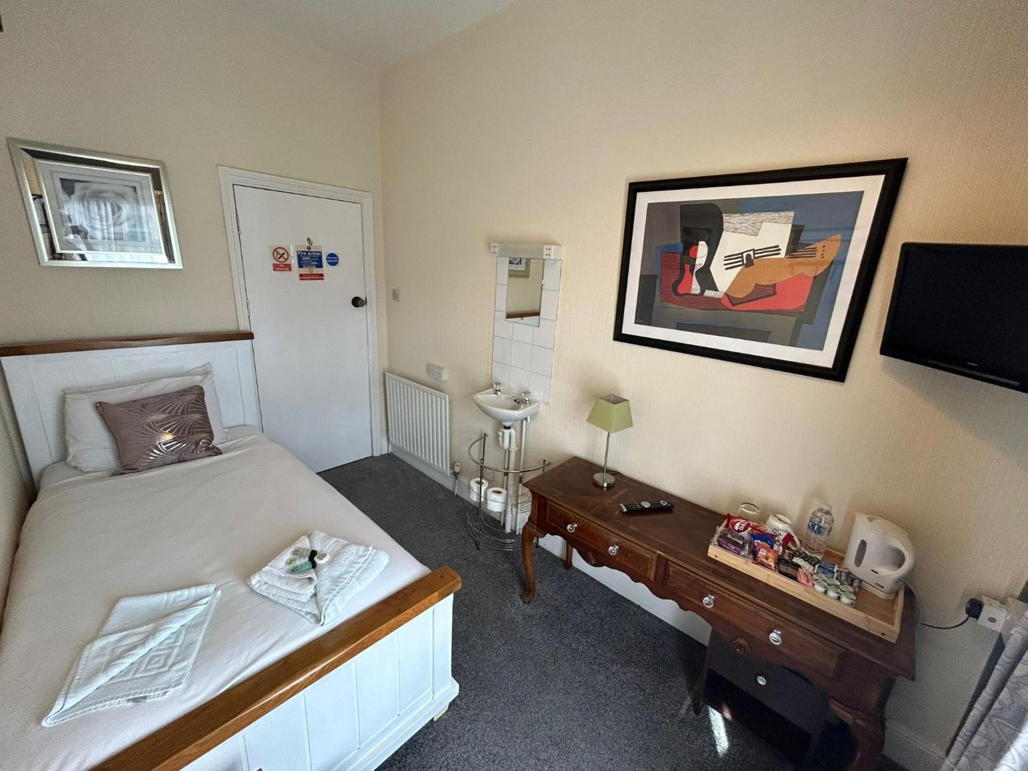 The Lyndhurst Guest House Great Yarmouth Quarto foto