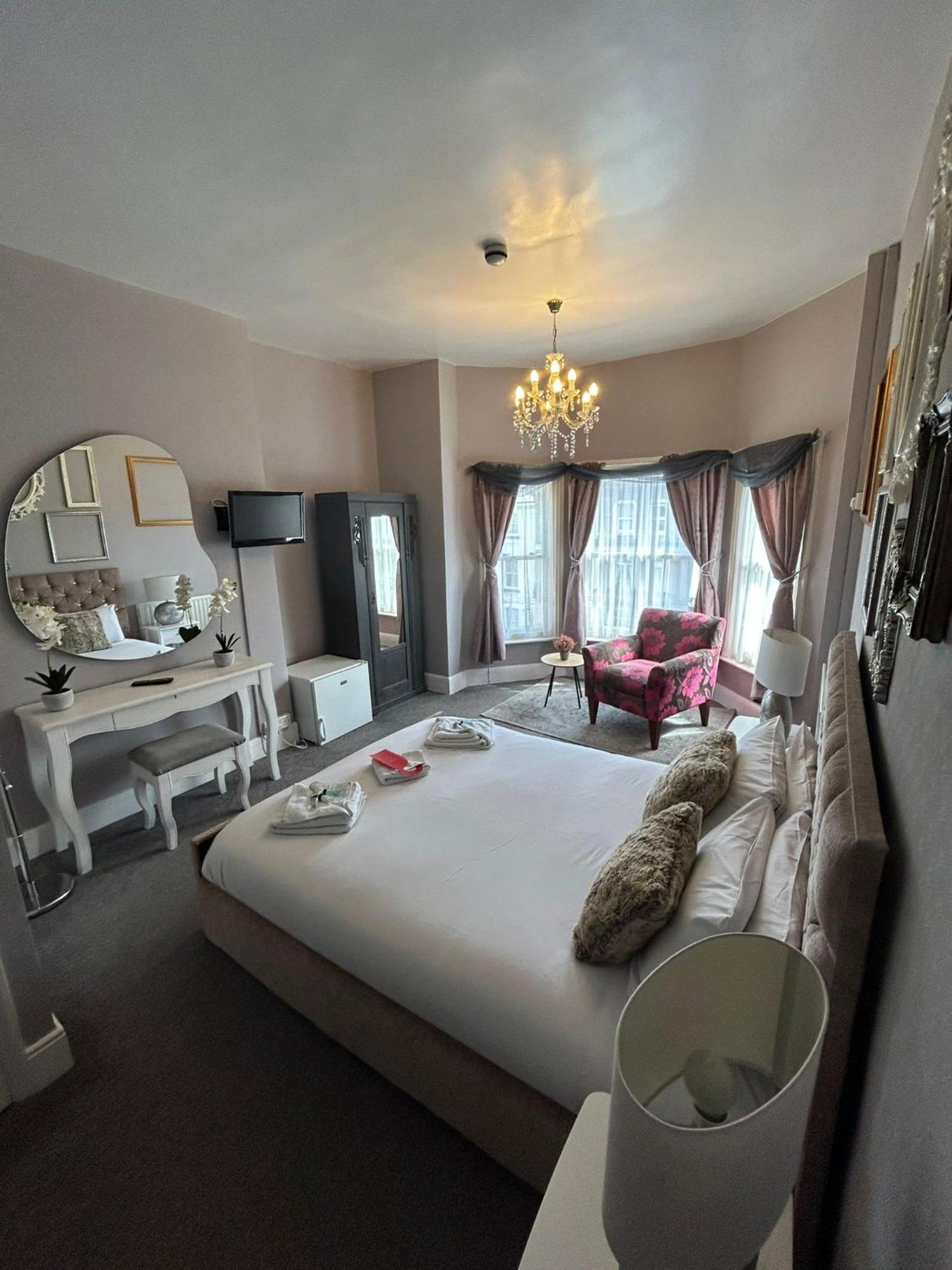 The Lyndhurst Guest House Great Yarmouth Quarto foto